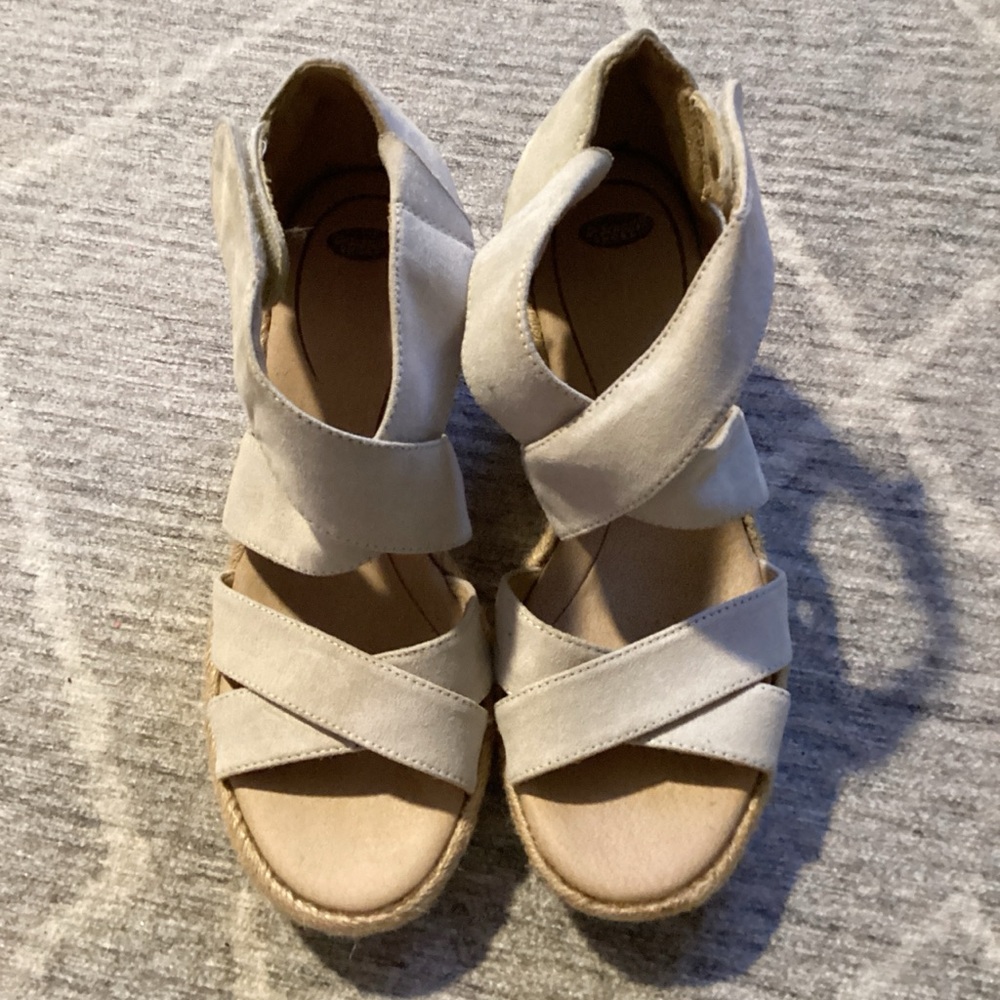 Dr. Scholl's Cream Espadrille Sandals